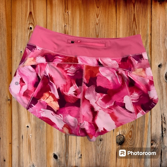 NWOT! Athleta Running Shorts Size Medium in Bright Pink - Picture 3 of 3